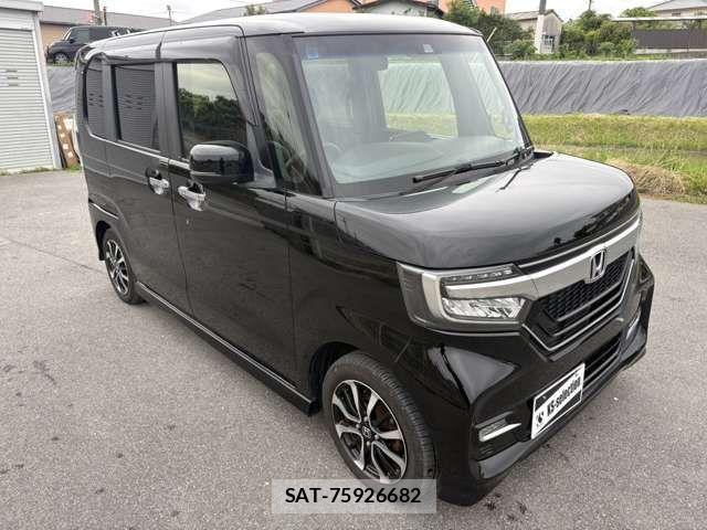 Honda N BOX CUSTOM 2019-05 7509414-5
