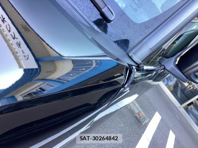 Honda N BOX CUSTOM 2023-09 7501847-5