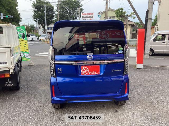 Honda N BOX CUSTOM 2019-06 7501834-10