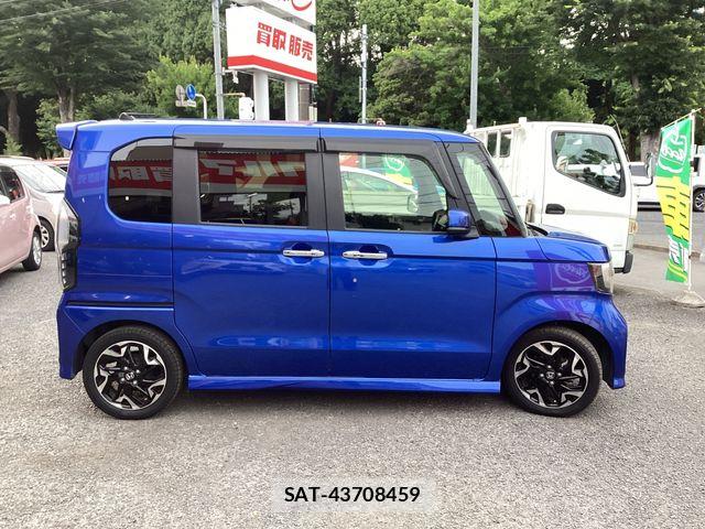 Honda N BOX CUSTOM 2019-06 7501834-11