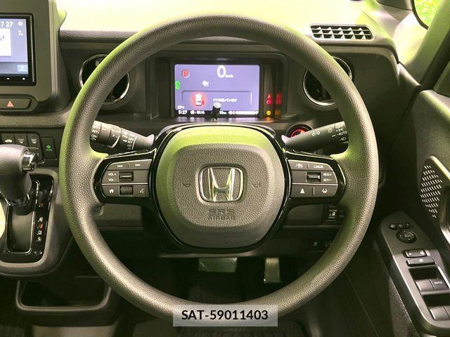 Honda N BOX CUSTOM 2024-01 7562532-10
