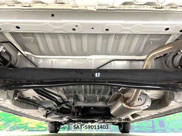 Honda N BOX CUSTOM 2024-01 7562532-18