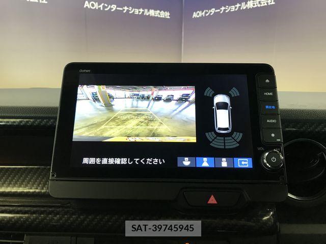 Honda N BOX CUSTOM 2024-04 7562529-12