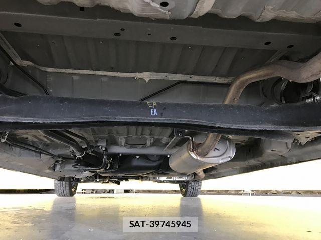 Honda N BOX CUSTOM 2024-04 7562529-28