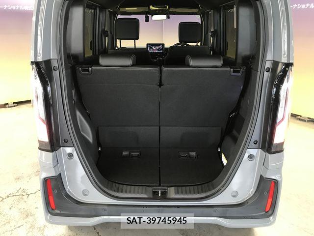 Honda N BOX CUSTOM 2024-04 7562529-8