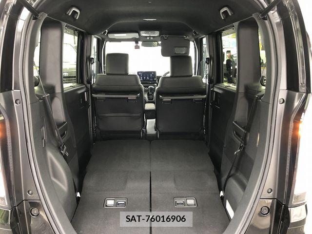 Honda N BOX CUSTOM 2023-10 7562537-12