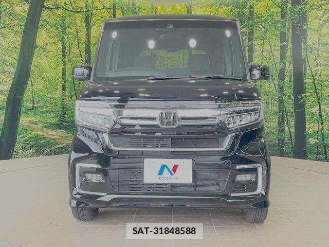 Honda N BOX CUSTOM 2022-11 7562536-12