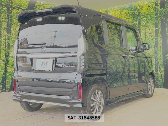 Honda N BOX CUSTOM 2022-11 7562536-15