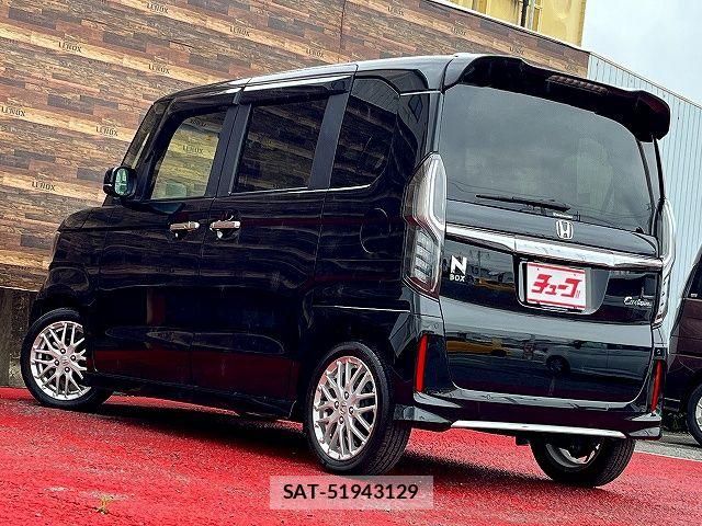 Honda N BOX CUSTOM 2023-01 7562531-8