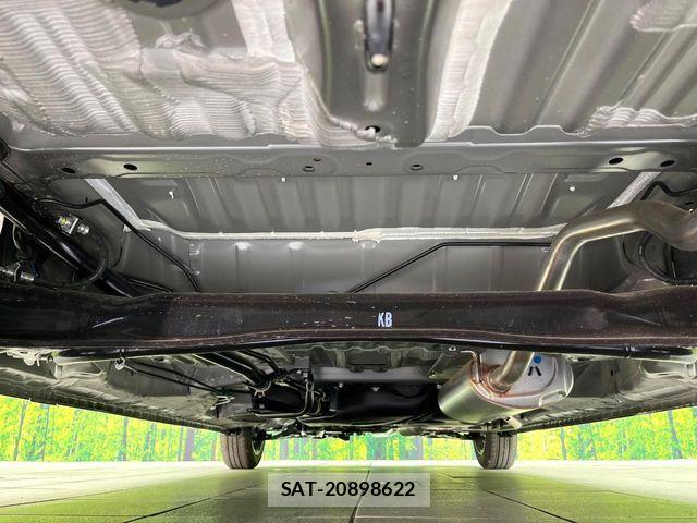 Honda N BOX CUSTOM 2026-04 7562528-18