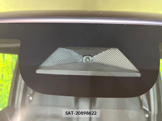 Honda N BOX CUSTOM 2026-04 7562528-2