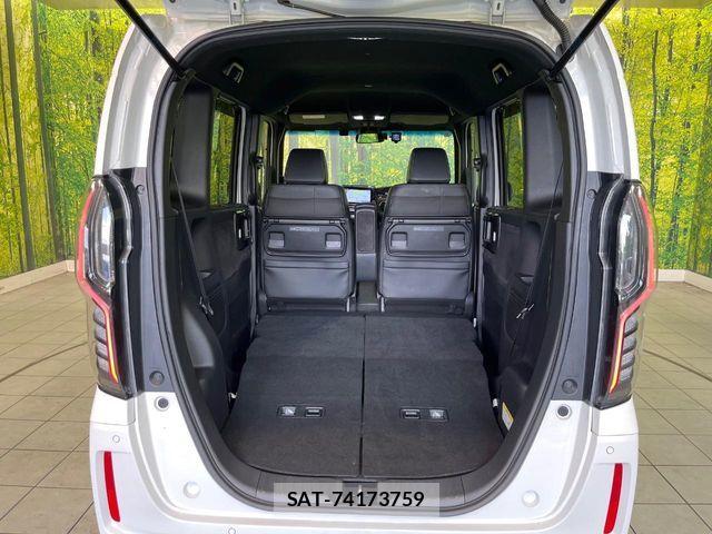 Honda N BOX CUSTOM 2022-11 7562534-10