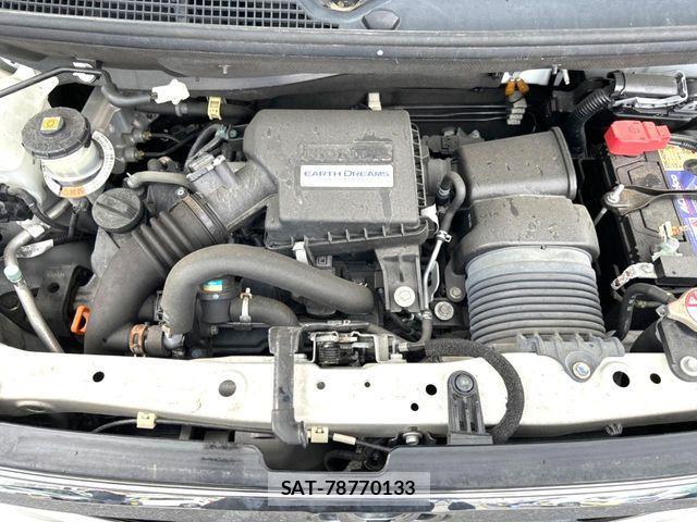 Honda N BOX CUSTOM 2019-03 7562551-17