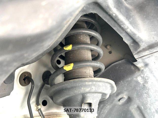 Honda N BOX CUSTOM 2019-03 7562551-19