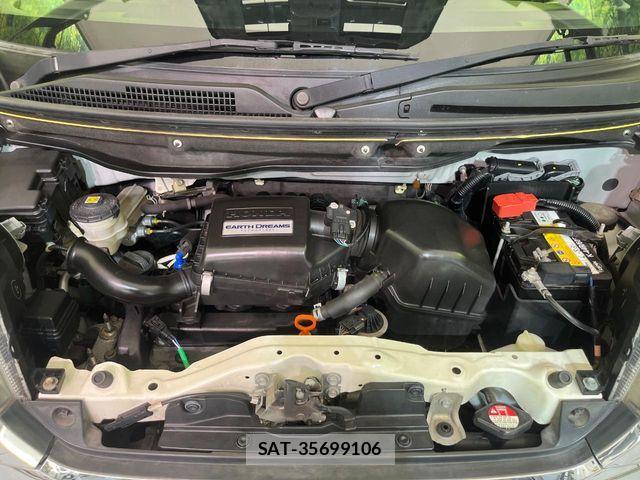 Honda N BOX CUSTOM 2016-01 7562552-17