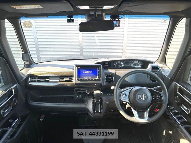 Honda N BOX CUSTOM 2020-04 7562539-1