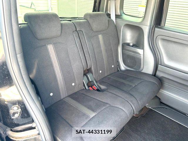 Honda N BOX CUSTOM 2020-04 7562539-8