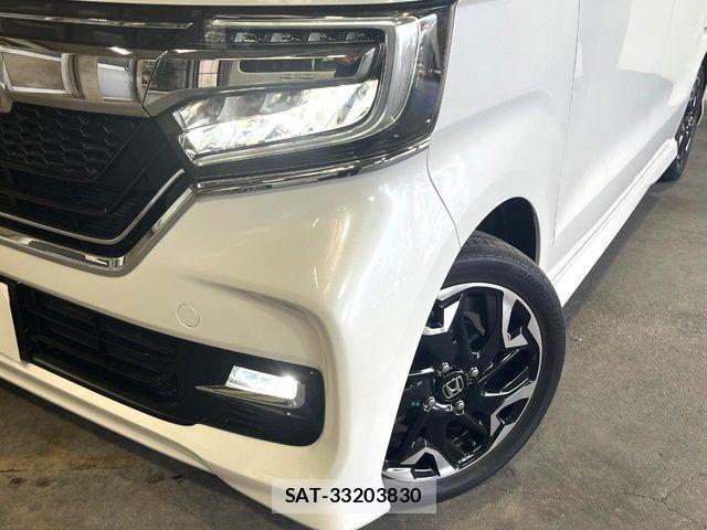 Honda N BOX CUSTOM 2019-06 7562544-13