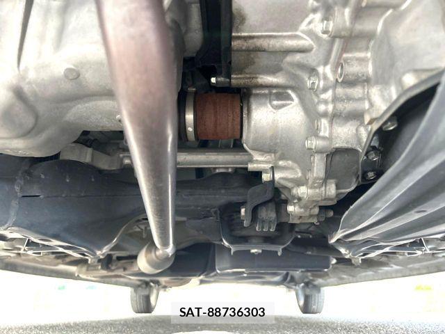 Honda N BOX CUSTOM 2021-11 7562540-18