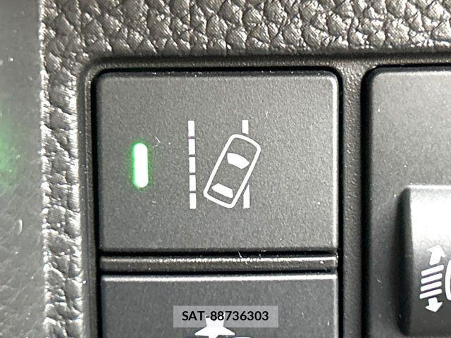 Honda N BOX CUSTOM 2021-11 7562540-6