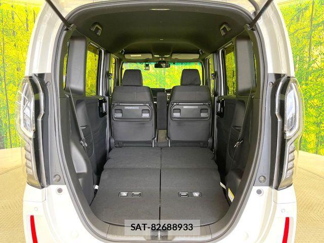 Honda N BOX CUSTOM 2023-12 7562535-9