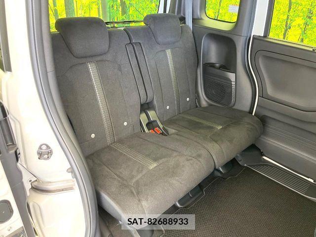 Honda N BOX CUSTOM 2023-12 7562535-8