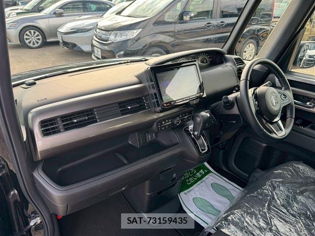 Honda N BOX CUSTOM 2023-03 7562533-3