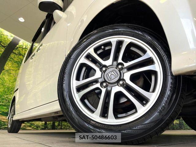 Honda N BOX CUSTOM 2015-08 7562558-12