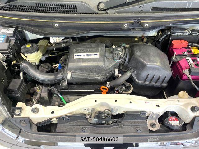 Honda N BOX CUSTOM 2015-08 7562558-17