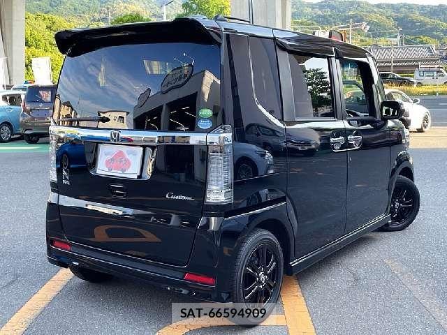 Honda N BOX CUSTOM 2017-03 7562550-2