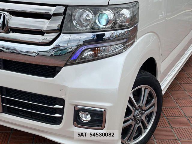 Honda N BOX CUSTOM 2017-07 7562555-11