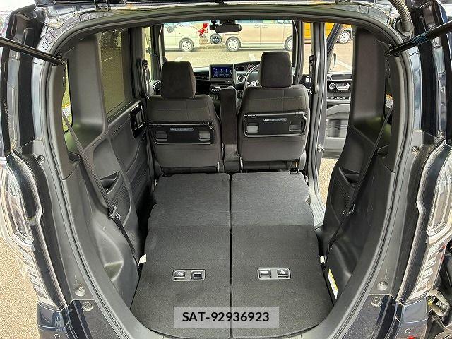 Honda N BOX CUSTOM 2022-02 7562553-13