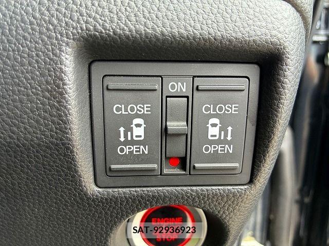 Honda N BOX CUSTOM 2022-02 7562553-15