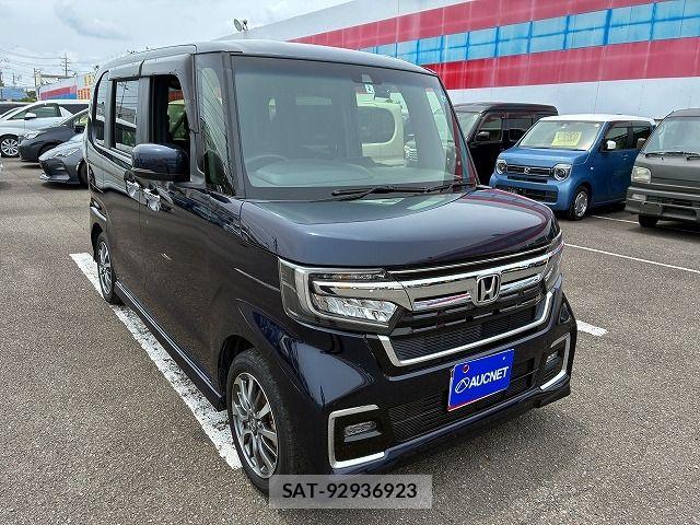 Honda N BOX CUSTOM 2022-02 7562553-4
