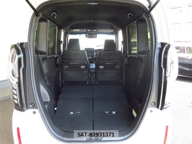 Honda N BOX CUSTOM 2023-09 7618588-16