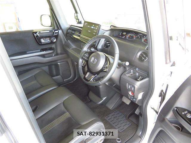 Honda N BOX CUSTOM 2023-09 7618588-4