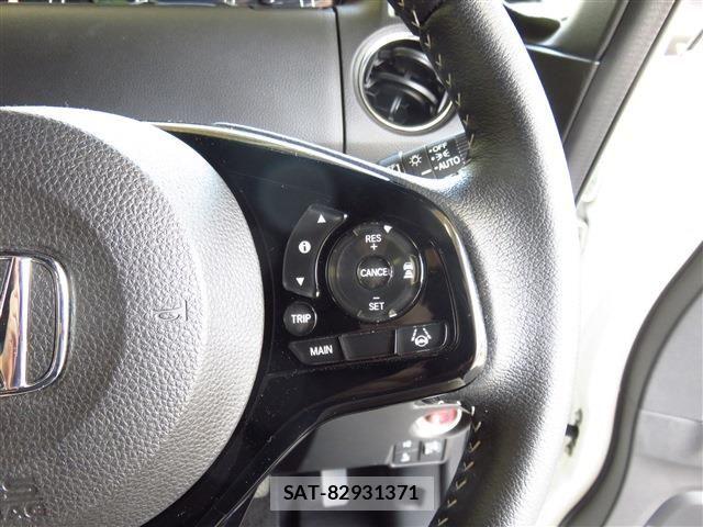 Honda N BOX CUSTOM 2023-09 7618588-8