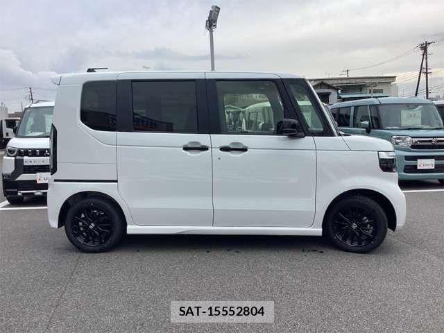 Honda N BOX CUSTOM 2026-05 7618568-13