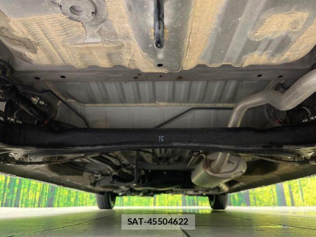 Honda N BOX CUSTOM 2019-05 7618620-18
