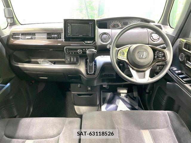 Honda N BOX CUSTOM 2019-06 7618635-1