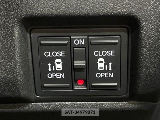 Honda N BOX CUSTOM 2023-12 7618570-4