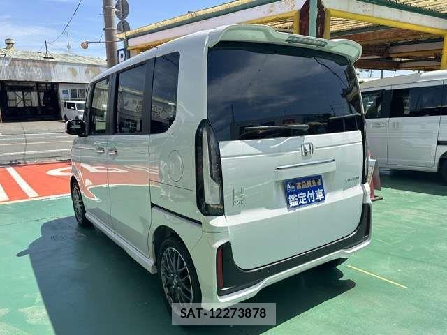 Honda N BOX CUSTOM 2026-01 7618567-3