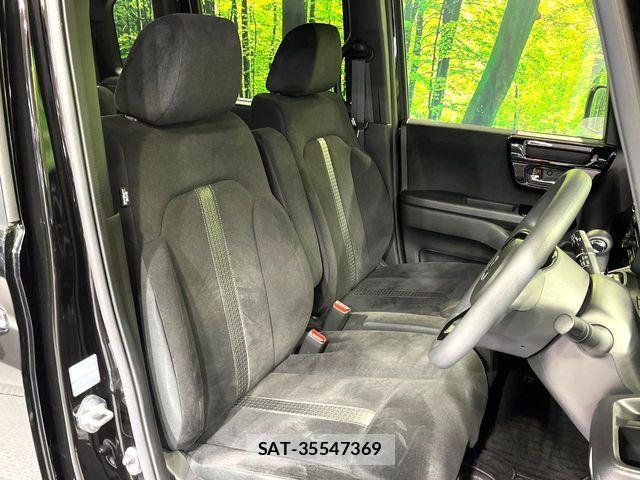 Honda N BOX CUSTOM 2022-01 7618606-9