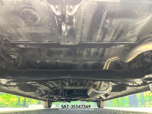 Honda N BOX CUSTOM 2022-01 7618606-19