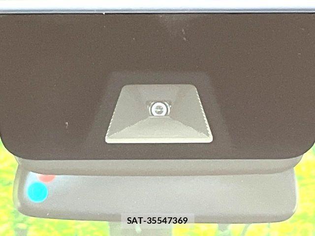 Honda N BOX CUSTOM 2022-01 7618606-2