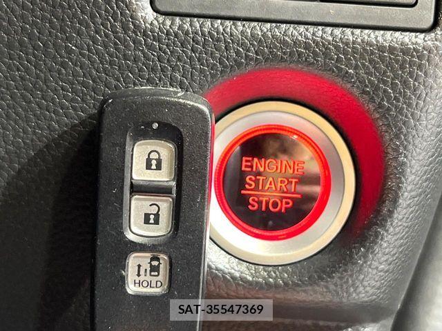 Honda N BOX CUSTOM 2022-01 7618606-8
