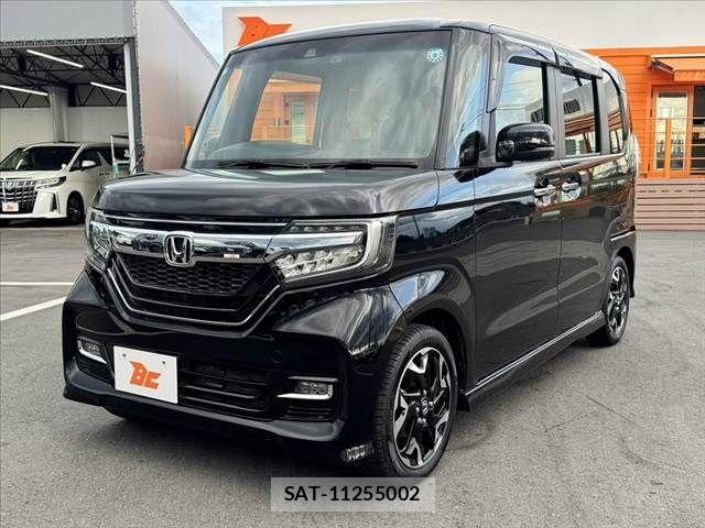 Honda N BOX CUSTOM 2019-01 7618637-9
