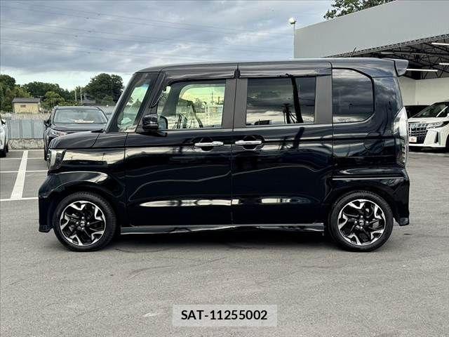 Honda N BOX CUSTOM 2019-01 7618637-10