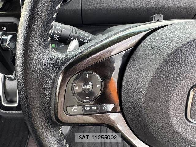 Honda N BOX CUSTOM 2019-01 7618637-23