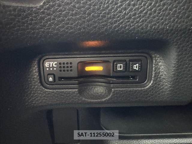 Honda N BOX CUSTOM 2019-01 7618637-4